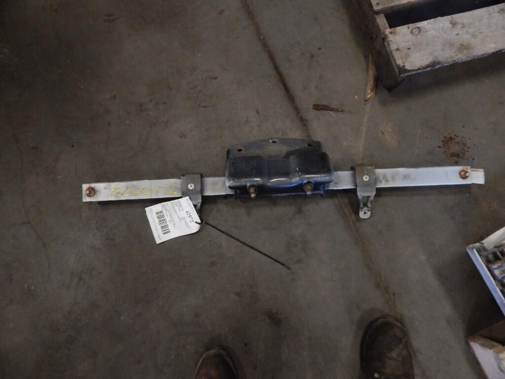 FREIGHTLINER CASCADIA Hood Hinge OEM A1717208001 in Holland, MI 42572
