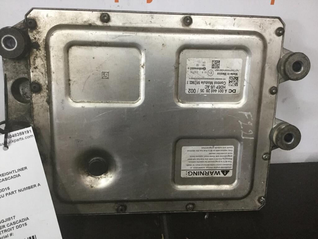 FREIGHTLINER CASCADIA MCM OEM A 001 446 28 35/002 in