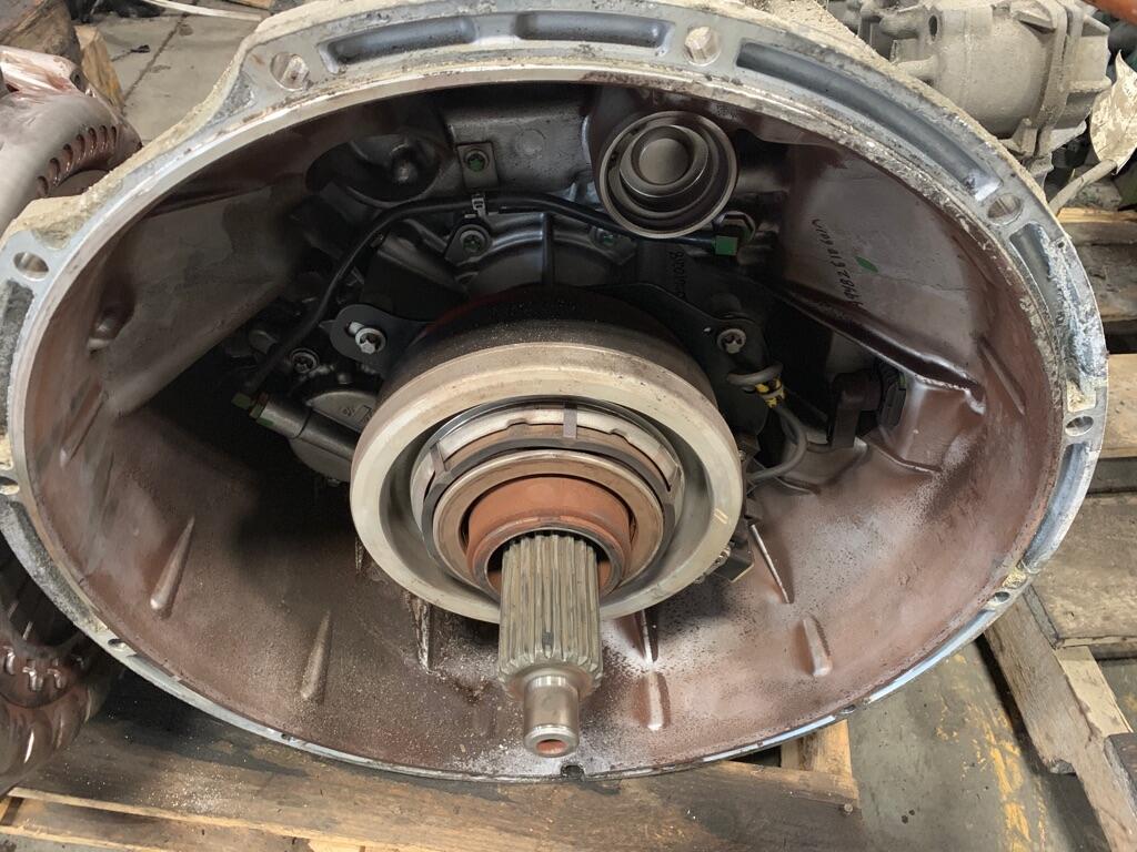 FREIGHTLINER CASCADIA Transmission Assembly OEM A 960 260 05 02 RB in