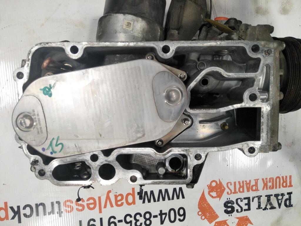 FREIGHTLINER CASCADIA Water Pump OEM A4722000215 in Abbotsford