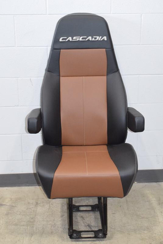 FREIGHTLINER Cascadia Seat, Front OEM C2700100485 in Dorr, MI 61611764