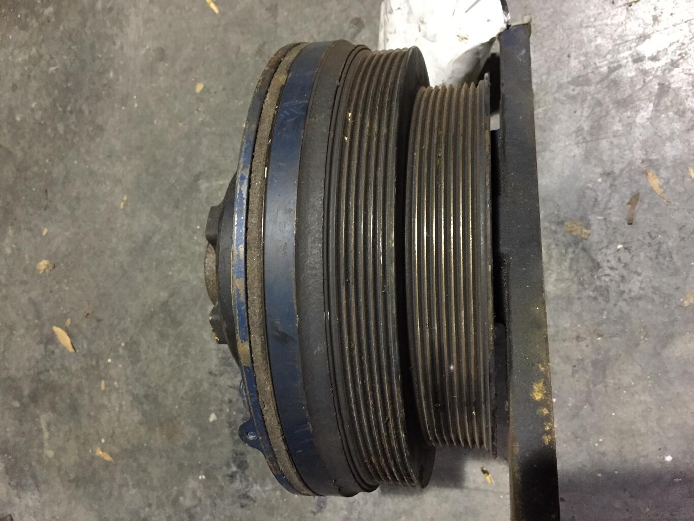 FREIGHTLINER FLD120 Fan Clutch OEM 601158 in Charlotte, NC 7143