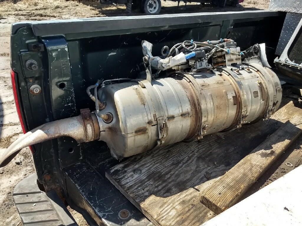 FREIGHTLINER M2 106 DPF (Diesel Particulate Filter) OEM A0433048006