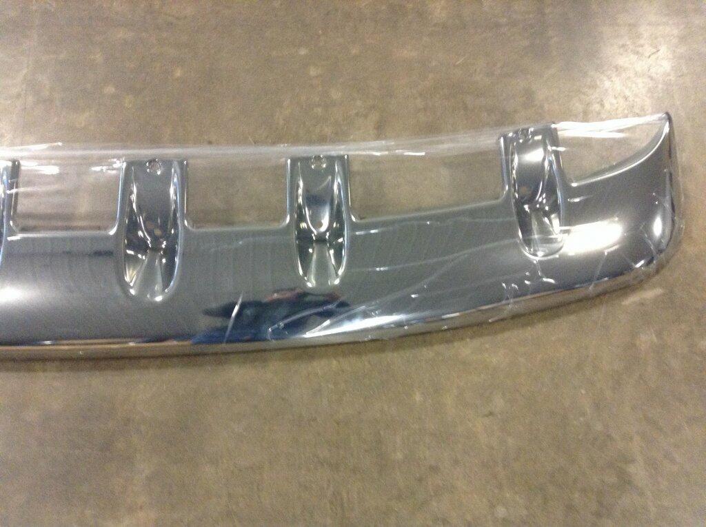 freightliner m2 106 sun visor