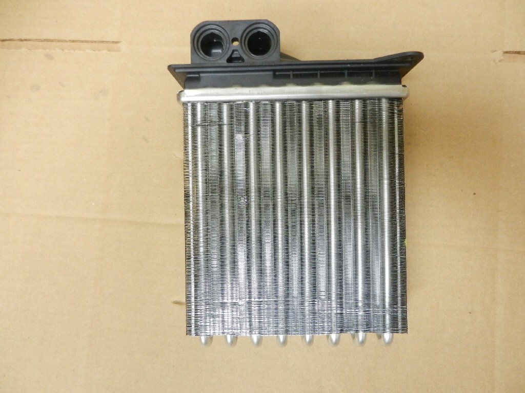 Freightliner Parts Heater Core Oem# Boa93675 In Charlotte, Nc #19994