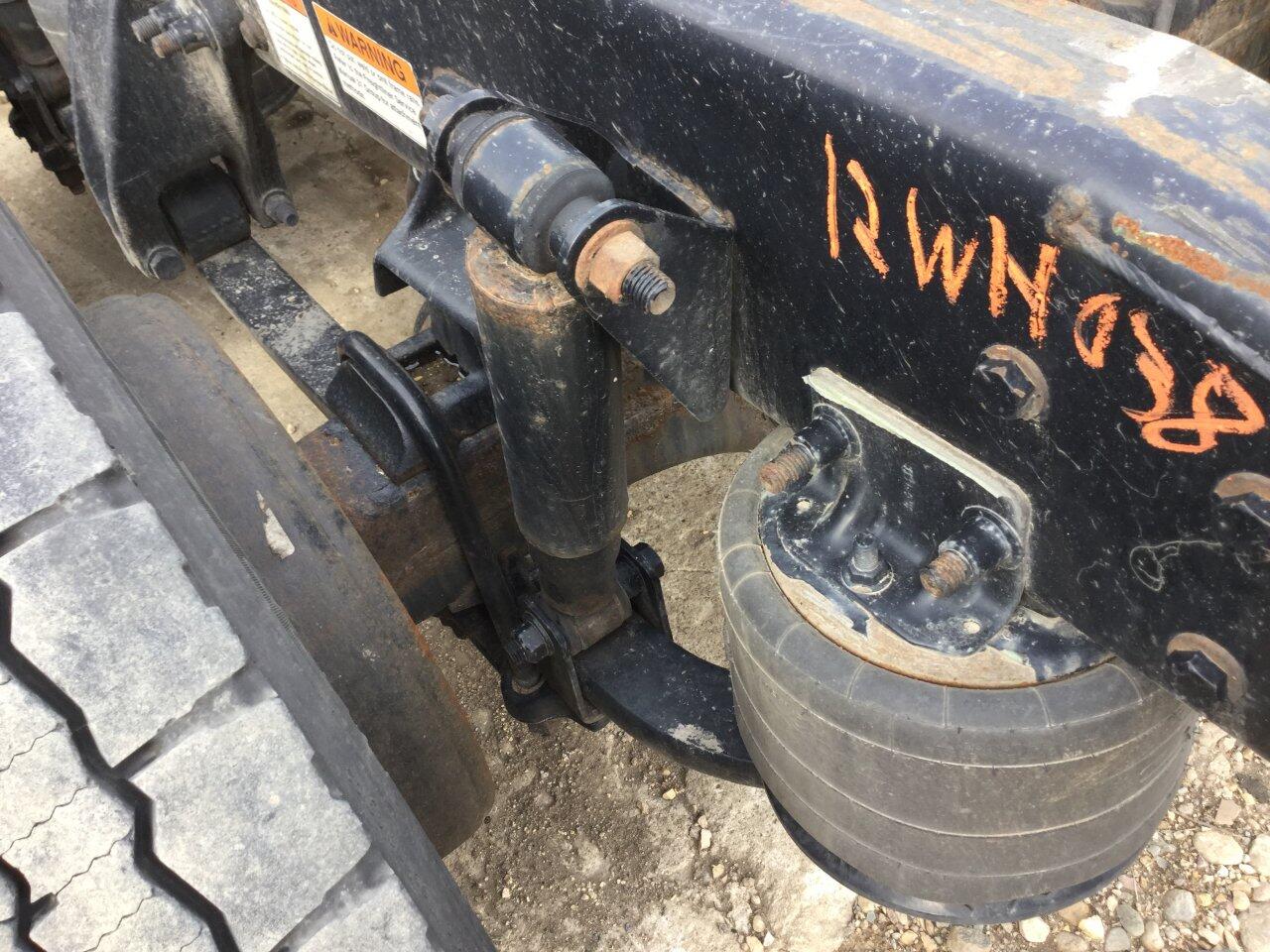 Freightliner AIRLINER Suspension in Spencer, IA 24560034