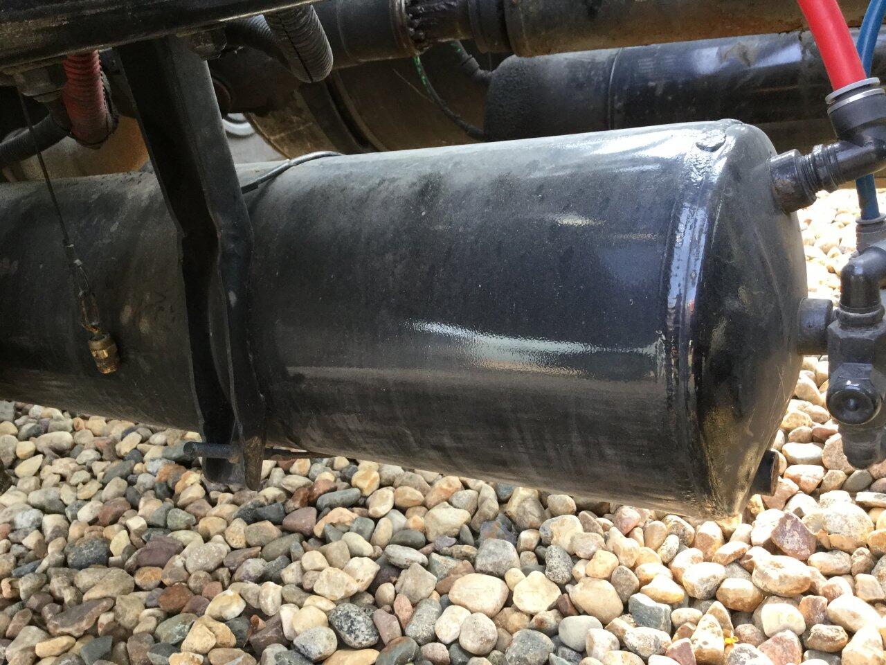 Freightliner CASCADIA Air Tank in Spencer, IA 24511191