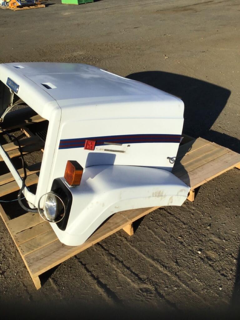 GMC BRIGADIER Hood in FITCHBURG, MA 1029113