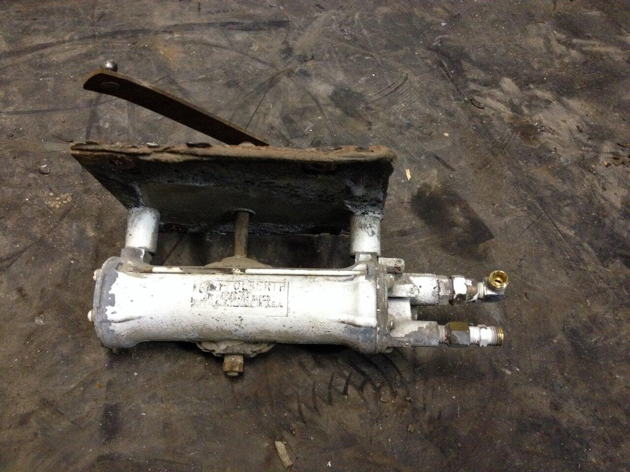 GMC BRIGADIER Wiper Motor, Windshield in Spencer, IA 24515607