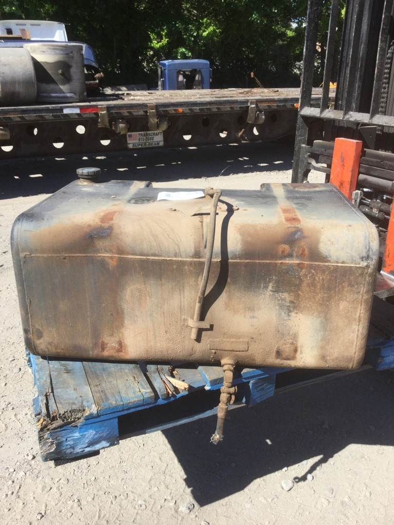 GMC TOPKICK Fuel Tank in FITCHBURG, MA #65482