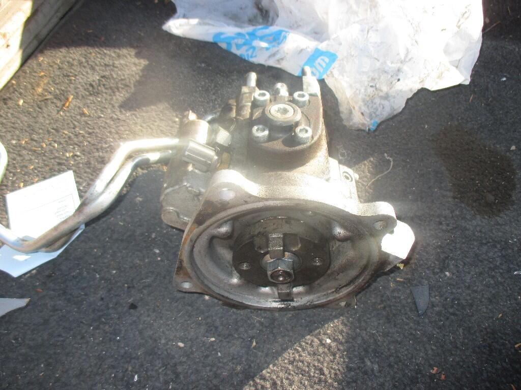 HINO J08E FUEL INJECTION PUMP in Stockton, CA 1926556