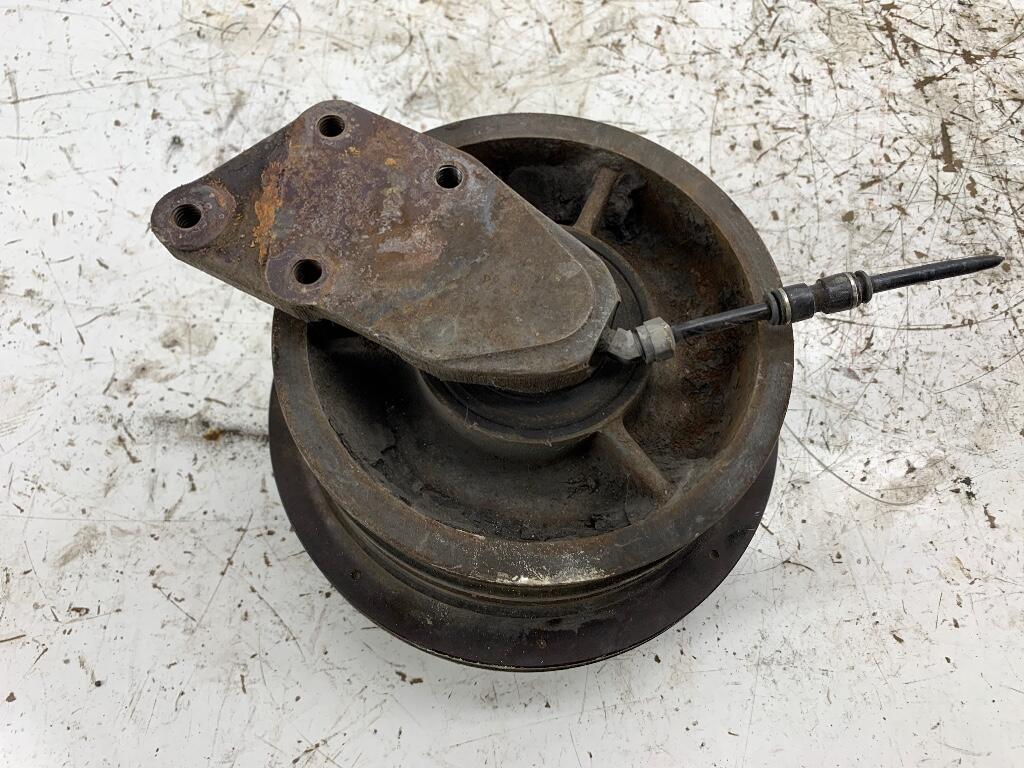 Horton Fan Hub Cross