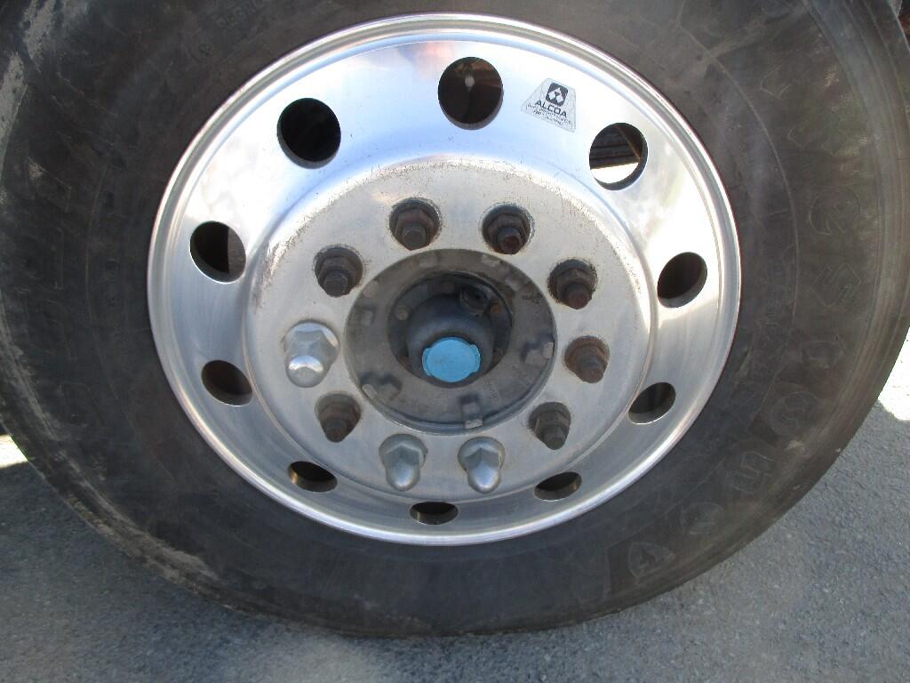 HUB PILOT 24.5 Wheel in MORRISVILLE, NY 2297