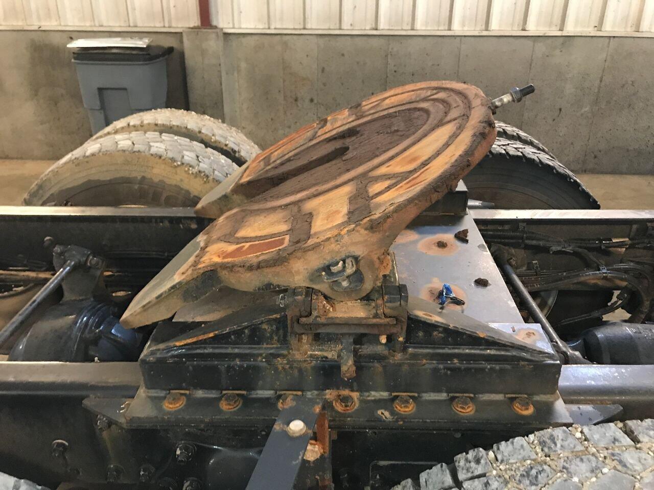 Holland FW35 Fifth Wheel in Kansas City, MO 24826824