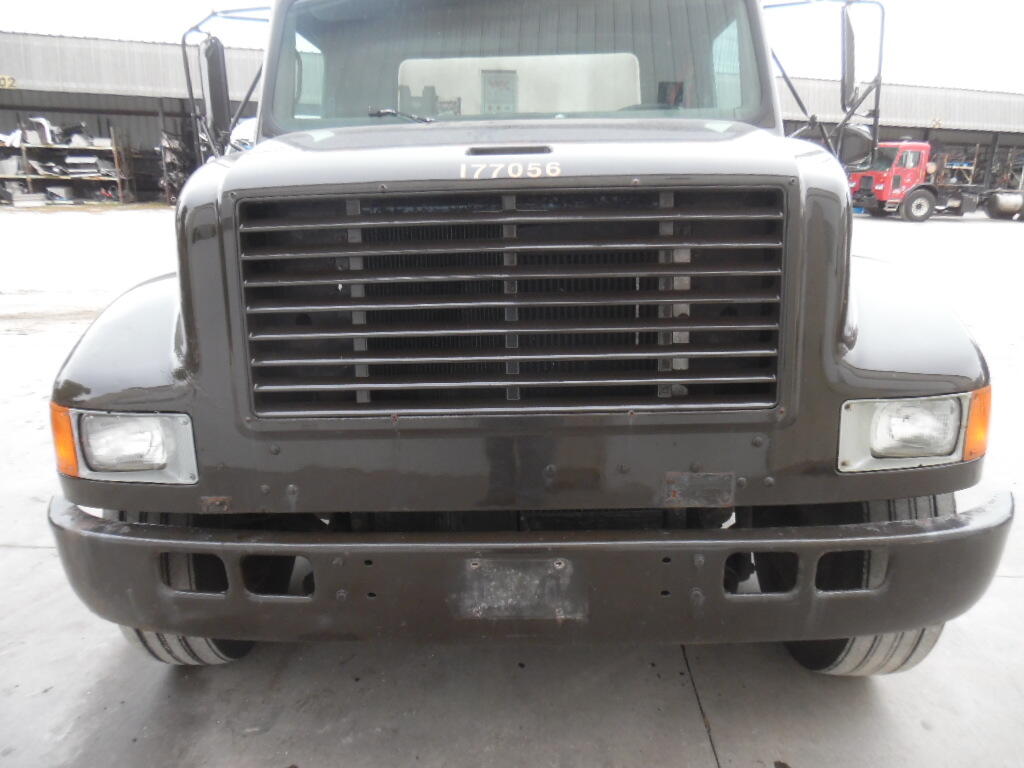 INTERNATIONAL 4700 HOOD in Wykoff, MN 1784077