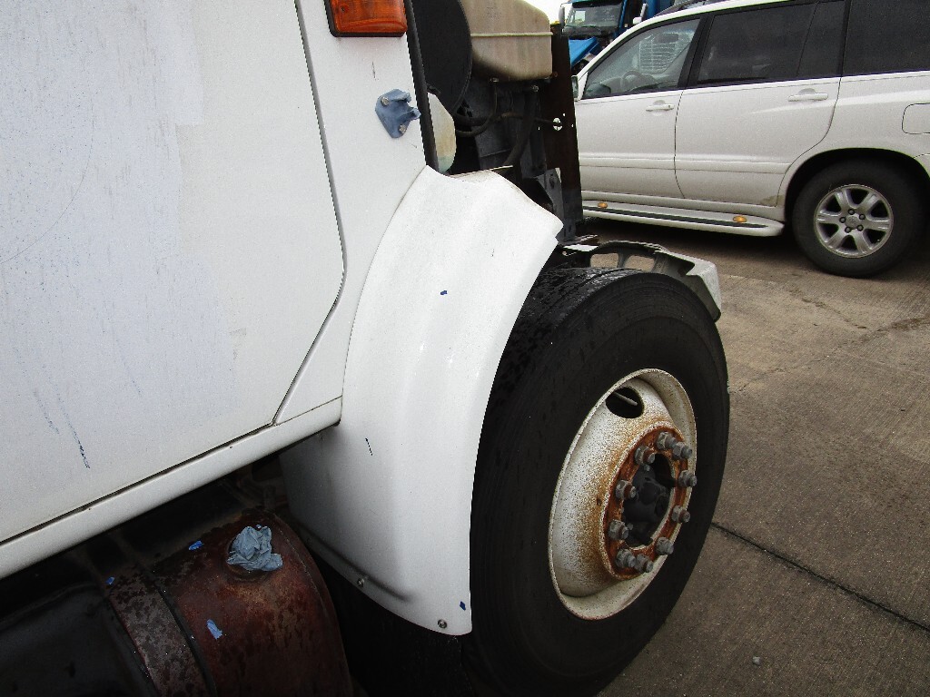 INTERNATIONAL 4900 Fender Extension in CRANDALL, TX #78812