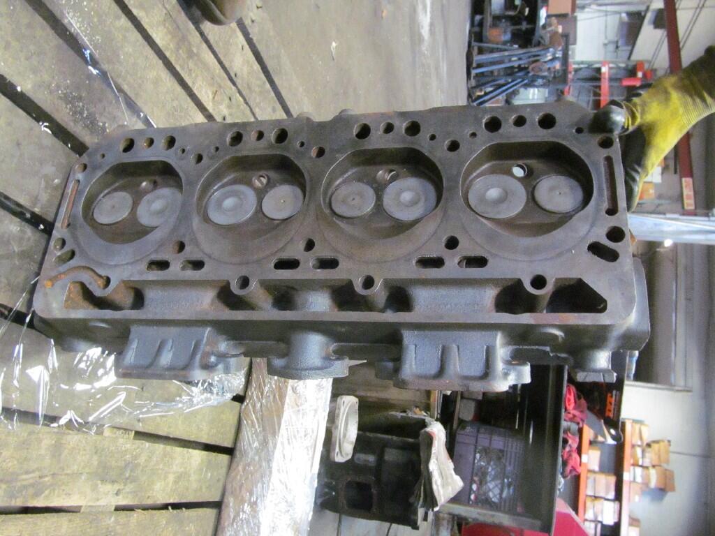 INTERNATIONAL 549 Cylinder Head OEM 133446R3 in Thorndale, PA 133446R3