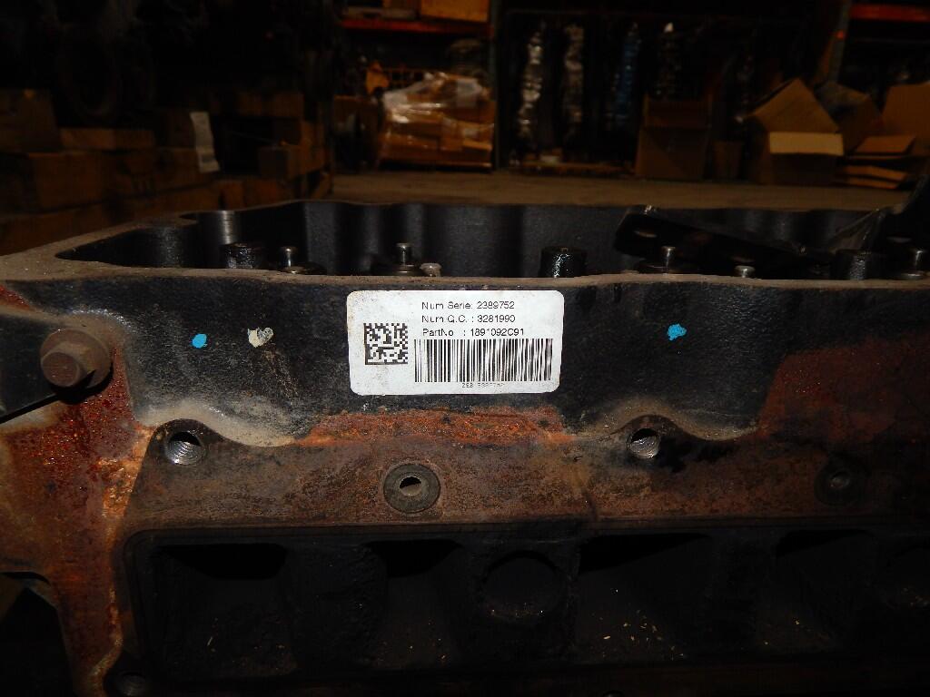 INTERNATIONAL DT466 Cylinder Head OEM 1891092C91 in Holland, MI 32803