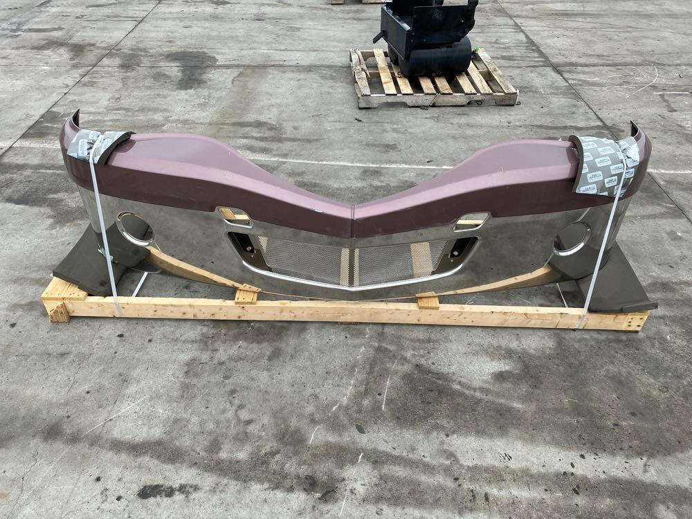 INTERNATIONAL Lonestar Bumper Assembly, Front OEM 6127695C95 in Dorr