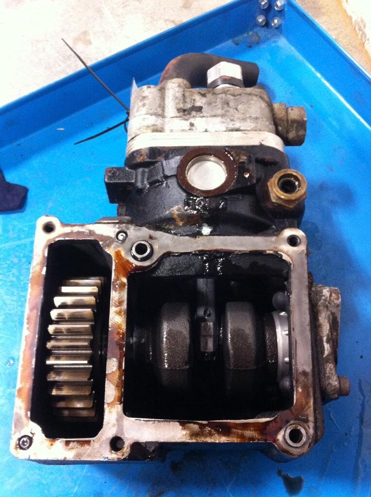 2013 MAXXFORCE 13 AIR COMPRESSOR visual data 7