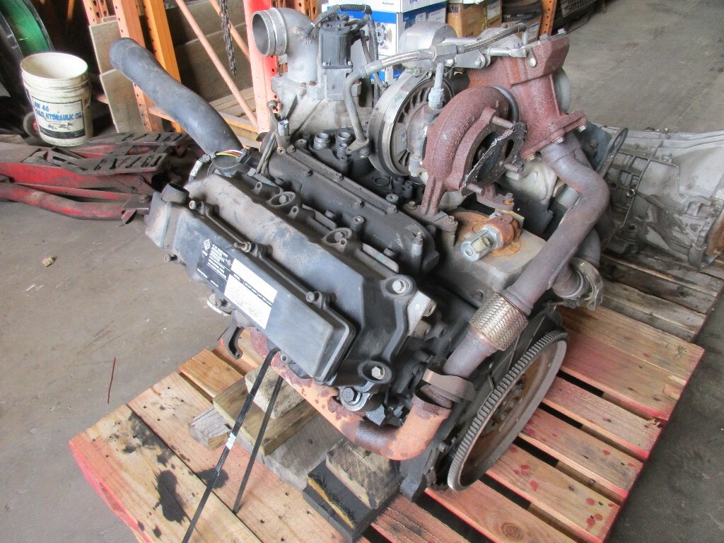 International Vt275 Engine Assembly In Westland, Mi #88928