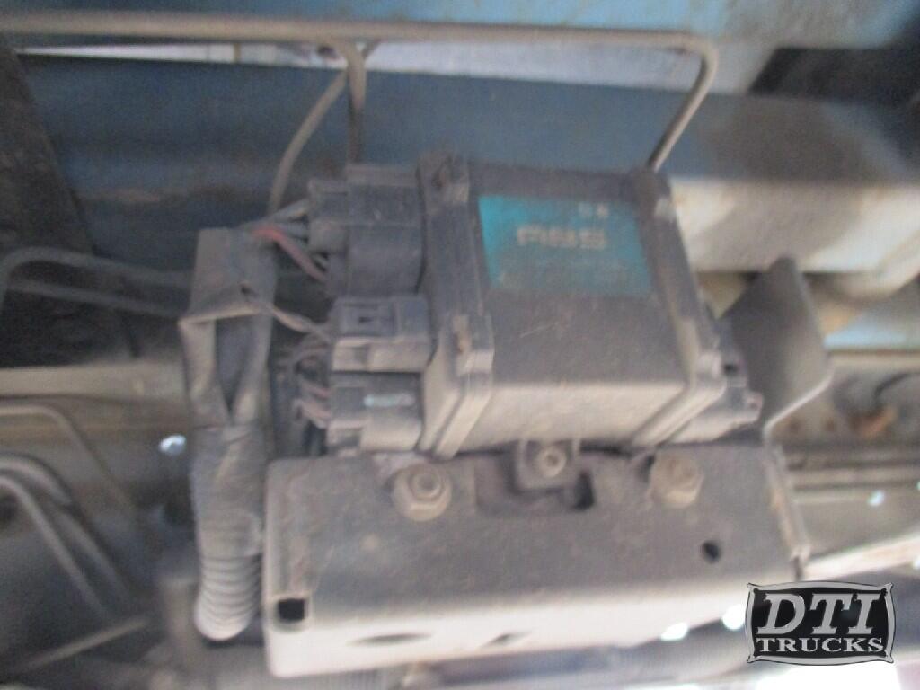 ISUZU NPR ECM (Brake & ABS) in Denver, CO 13090