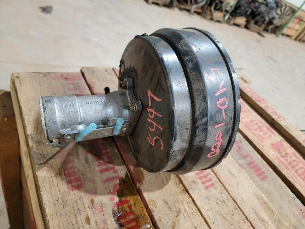 Brake booster isuzu