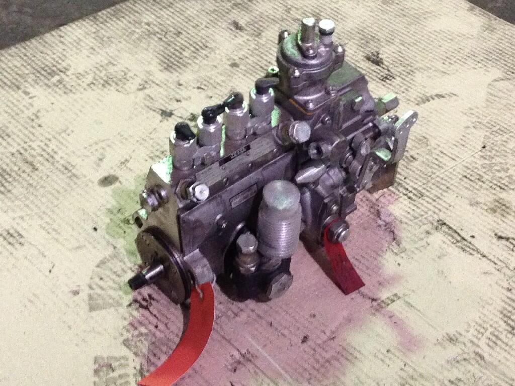 ISUZU FUEL INJECTION PUMP in Lansing, IL ZEXELFIP101041926