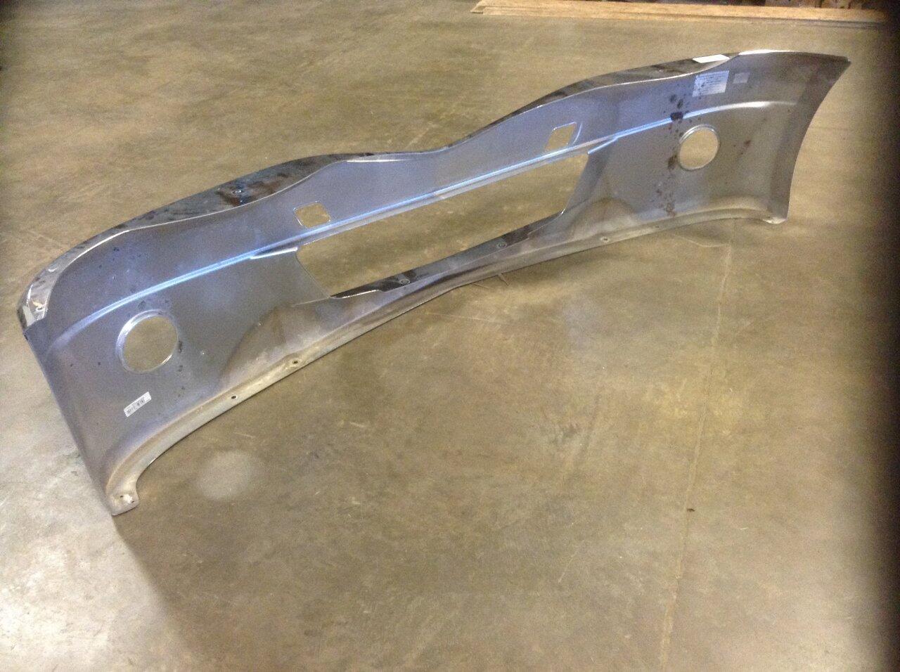 International LONESTAR Bumper Assembly, Front OEM 3814117C2 in Spencer