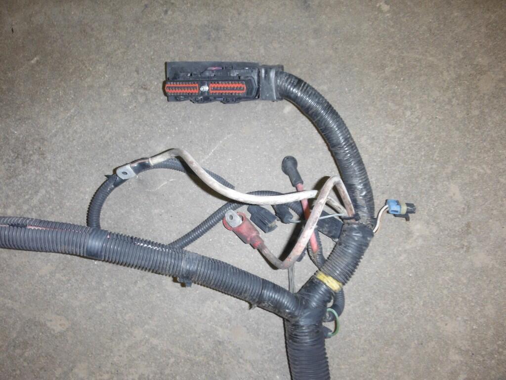 International T444E Engine Wiring Harness in Spencer, IA 24282324