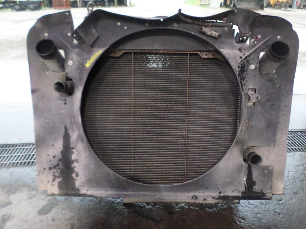 KENWORTH T2000 RADIATOR ASSEMBLY in Wykoff, MN 2087762