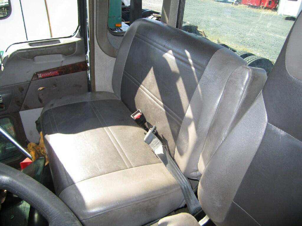 kenworth t370 seat covers