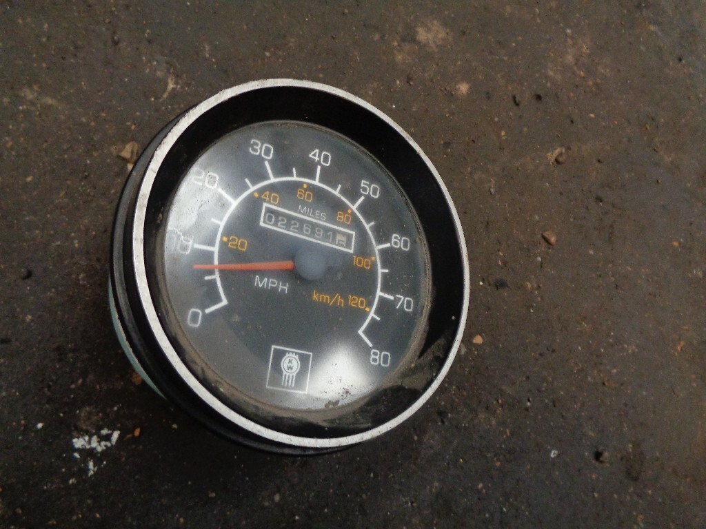 KENWORTH T600_K152-504-1 Speedometer in Alamo, Texas #115316