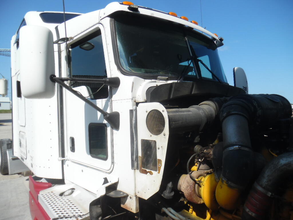 KENWORTH T600 CAB in Wykoff, MN 1771052