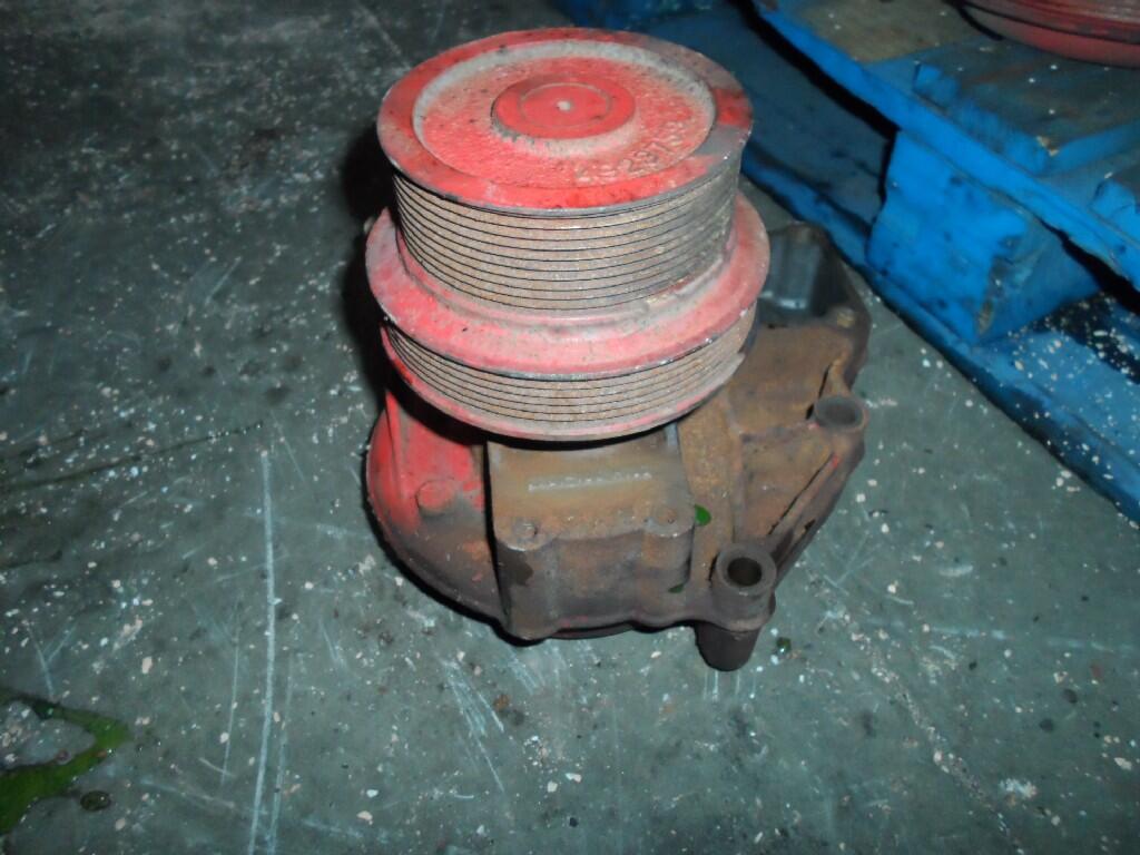KENWORTH T600 Water Pump in Grand Rapids, MI 1064573