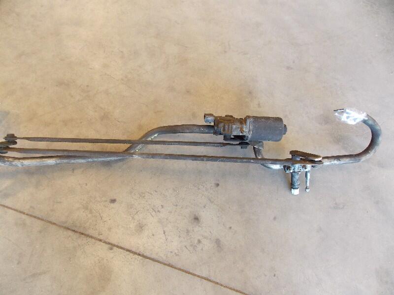 KENWORTH T600 Wiper Motor, Windshield in Holland, MI 16385