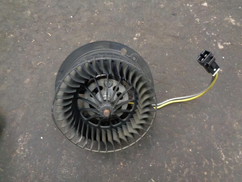 KENWORTH T680Sleeper_X7002002 A/C Blower Motor in Alamo, Texas 115827