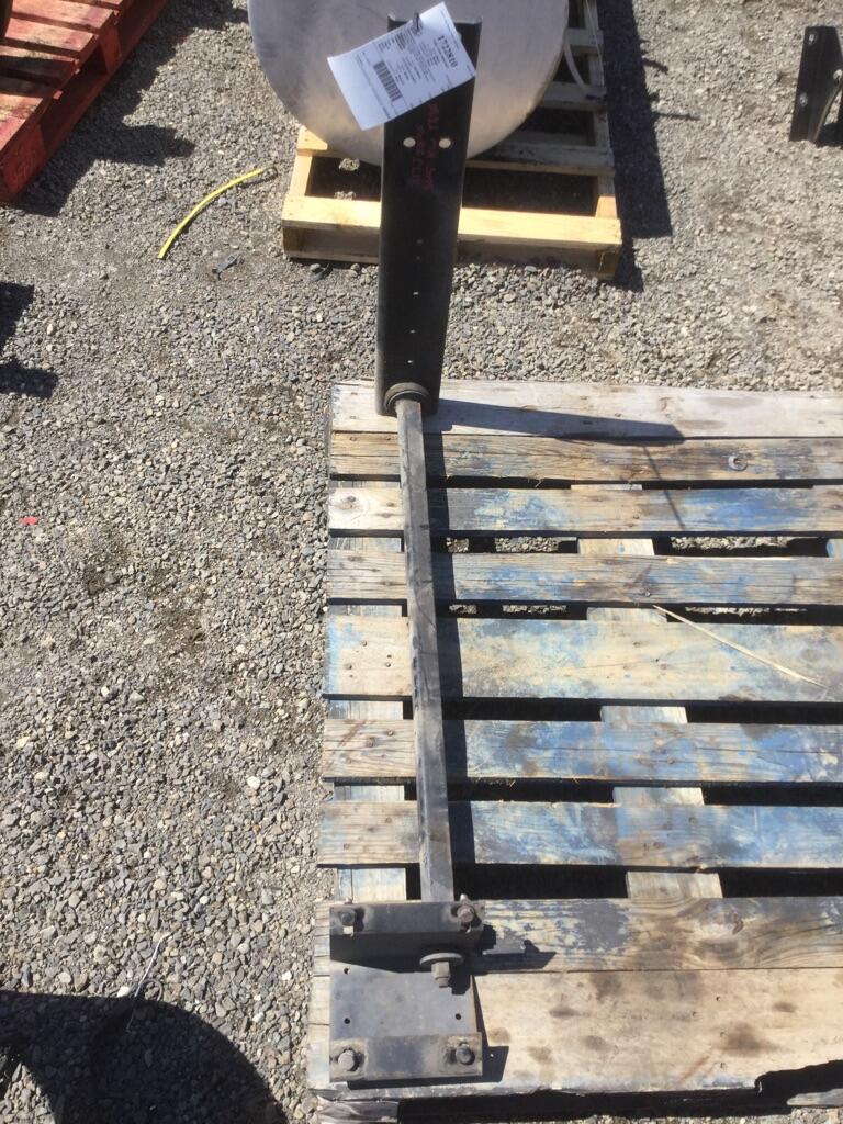 KENWORTH T680 FUEL TANK BRACKET in Spokane, WA 1722810