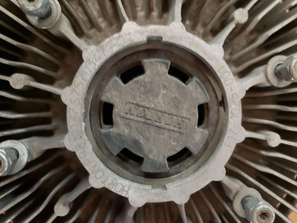 KENWORTH T680 Fan Clutch OEM P9810127 in SPOKANE, WA 2923