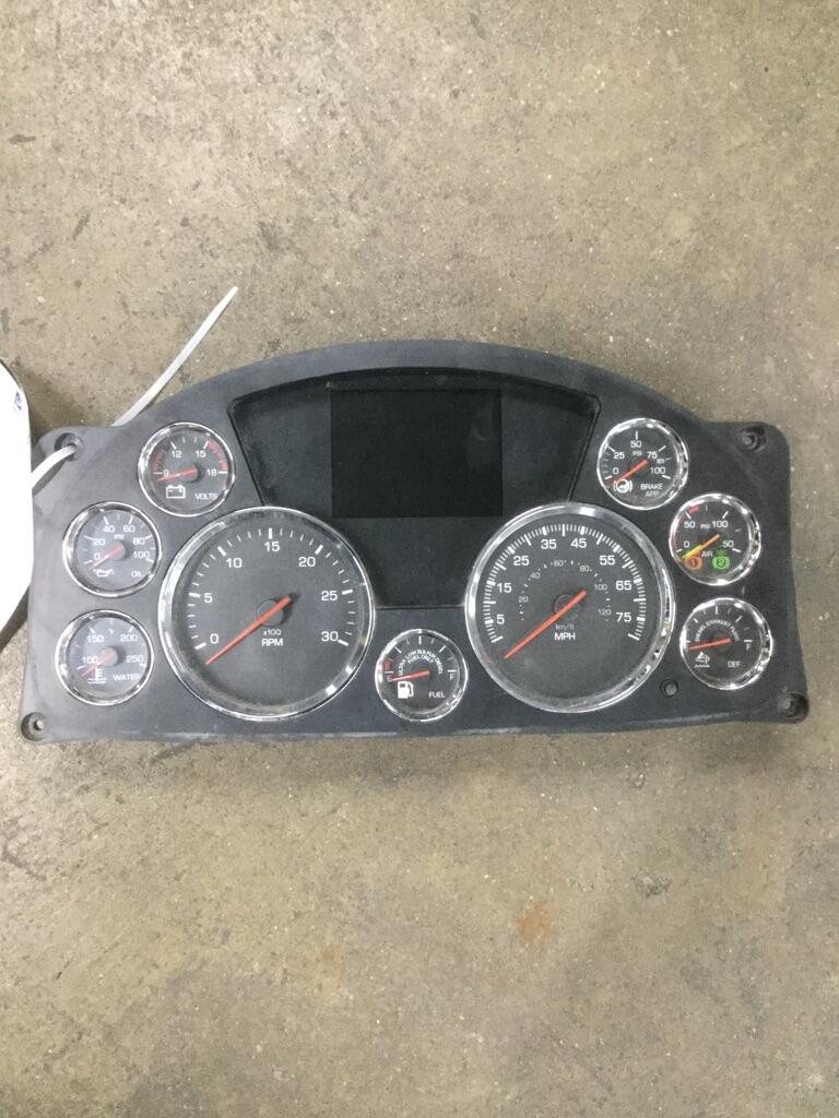 KENWORTH T680 GAUGE CLUSTER OEM Q43116412111 in Easton, MD GC19F0324