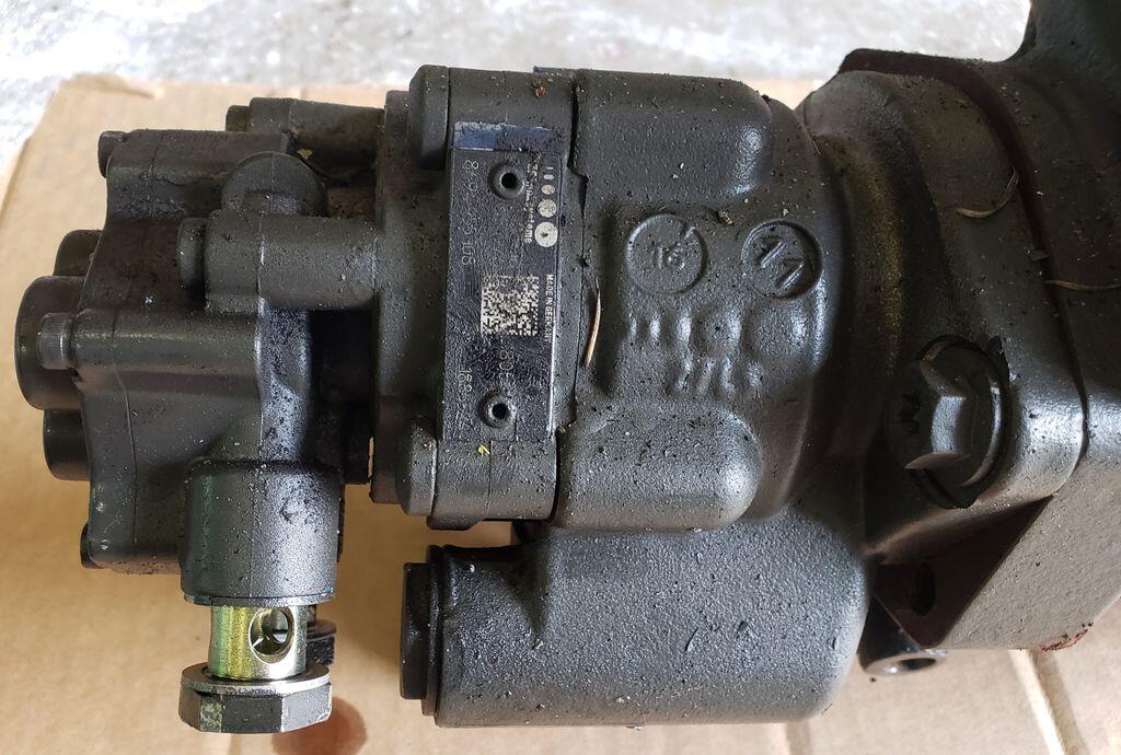 KENWORTH T680 Power Steering Pump OEM 1885524 in SPOKANE, WA 3265