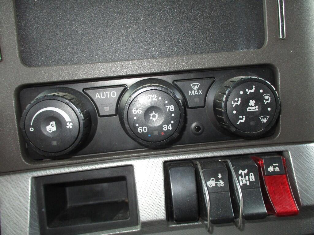 KENWORTH T680 TEMPERATURE CONTROL in Tampa, FL 2169974