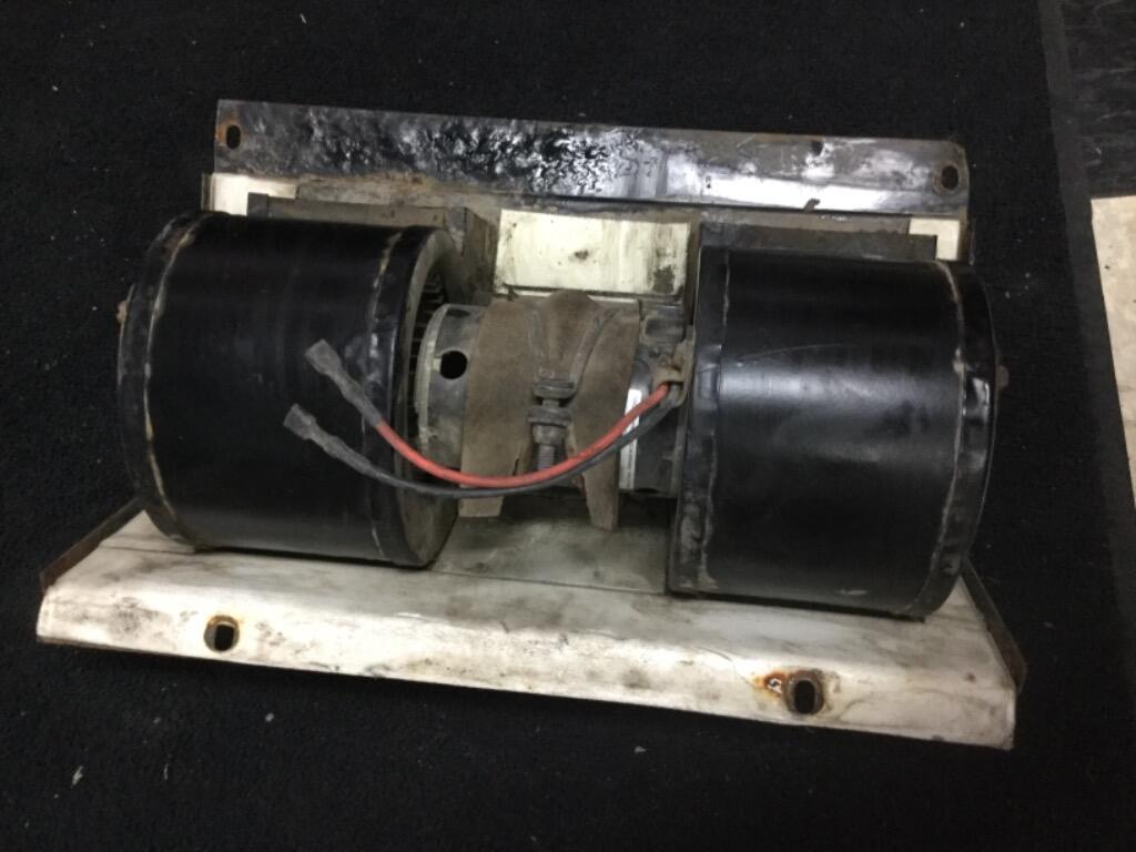 KENWORTH T800 Blower Motor (HVAC) in Abbotsford, BRITISH COLUMBIA 12100