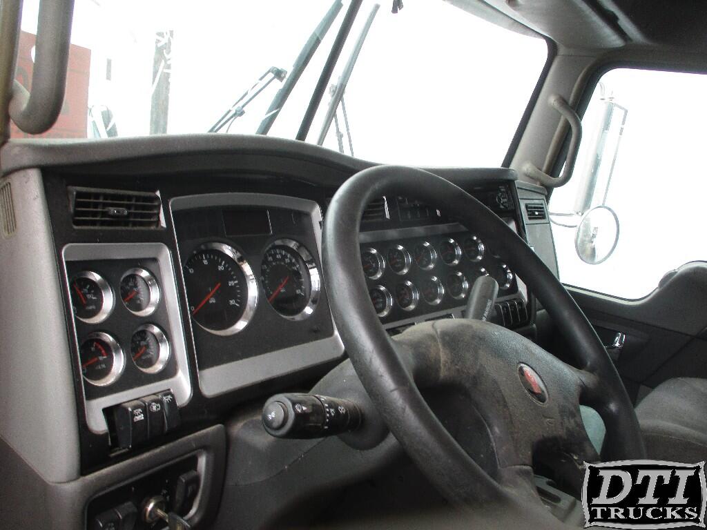 KENWORTH T800 Dash Assembly in Denver, CO 52083
