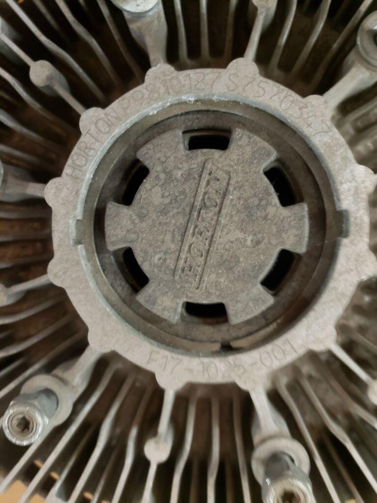 KENWORTH T880 Fan Clutch OEM P9810127 in SPOKANE, WA 2923