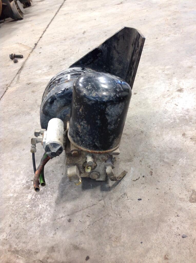 KENWORTH W900 Air Drier in Abbotsford, BRITISH COLUMBIA 5097