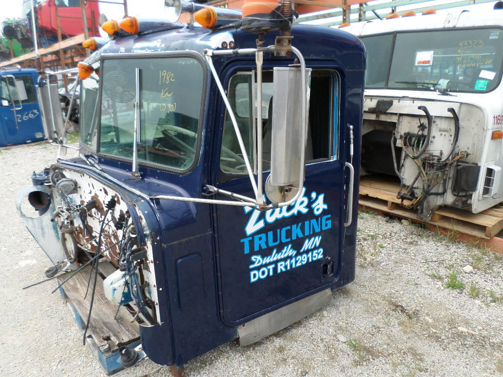 KENWORTH W900 CAB in Wykoff, MN 43874