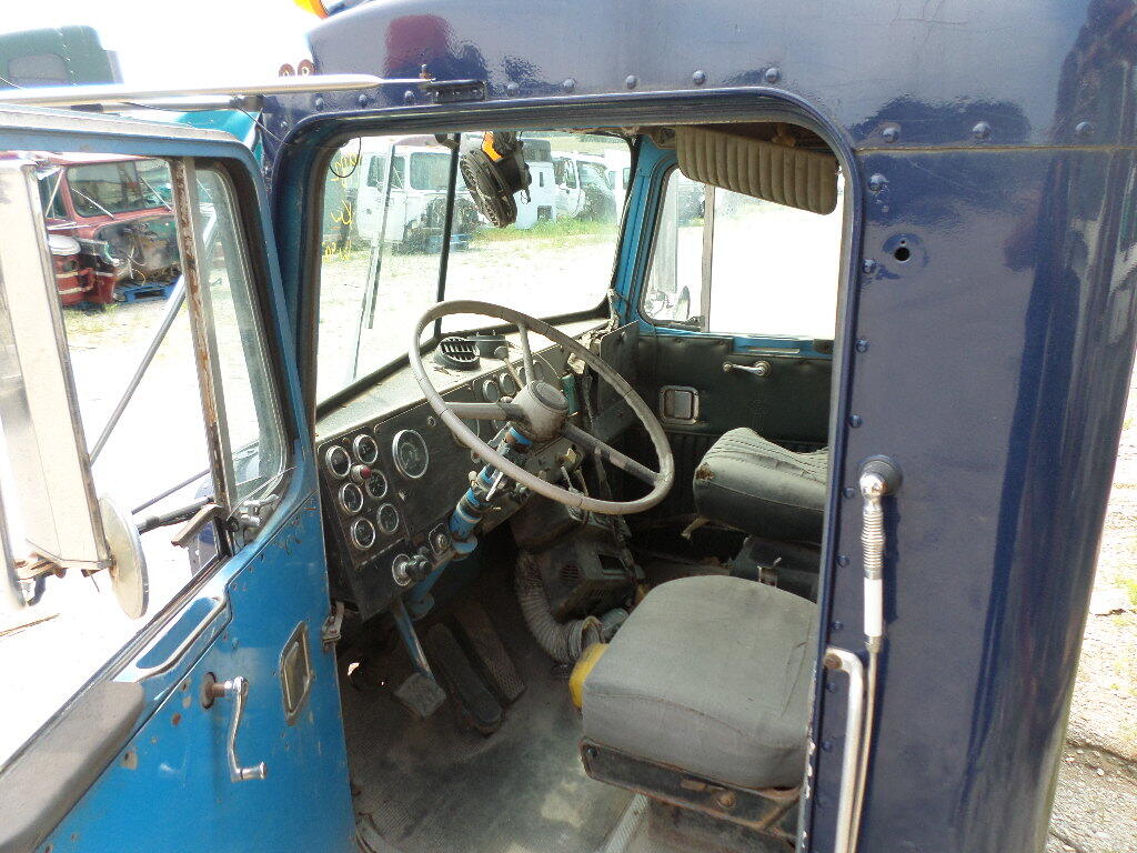 KENWORTH W900 CAB in Wykoff, MN 43874
