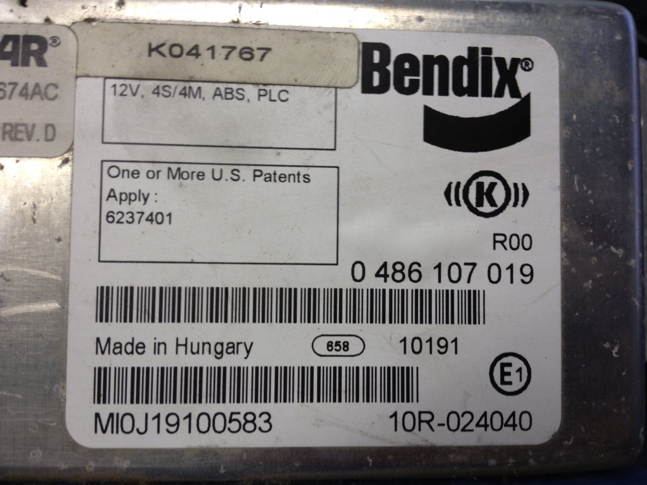 2012 kenworth t660 driver side bendix abs valve