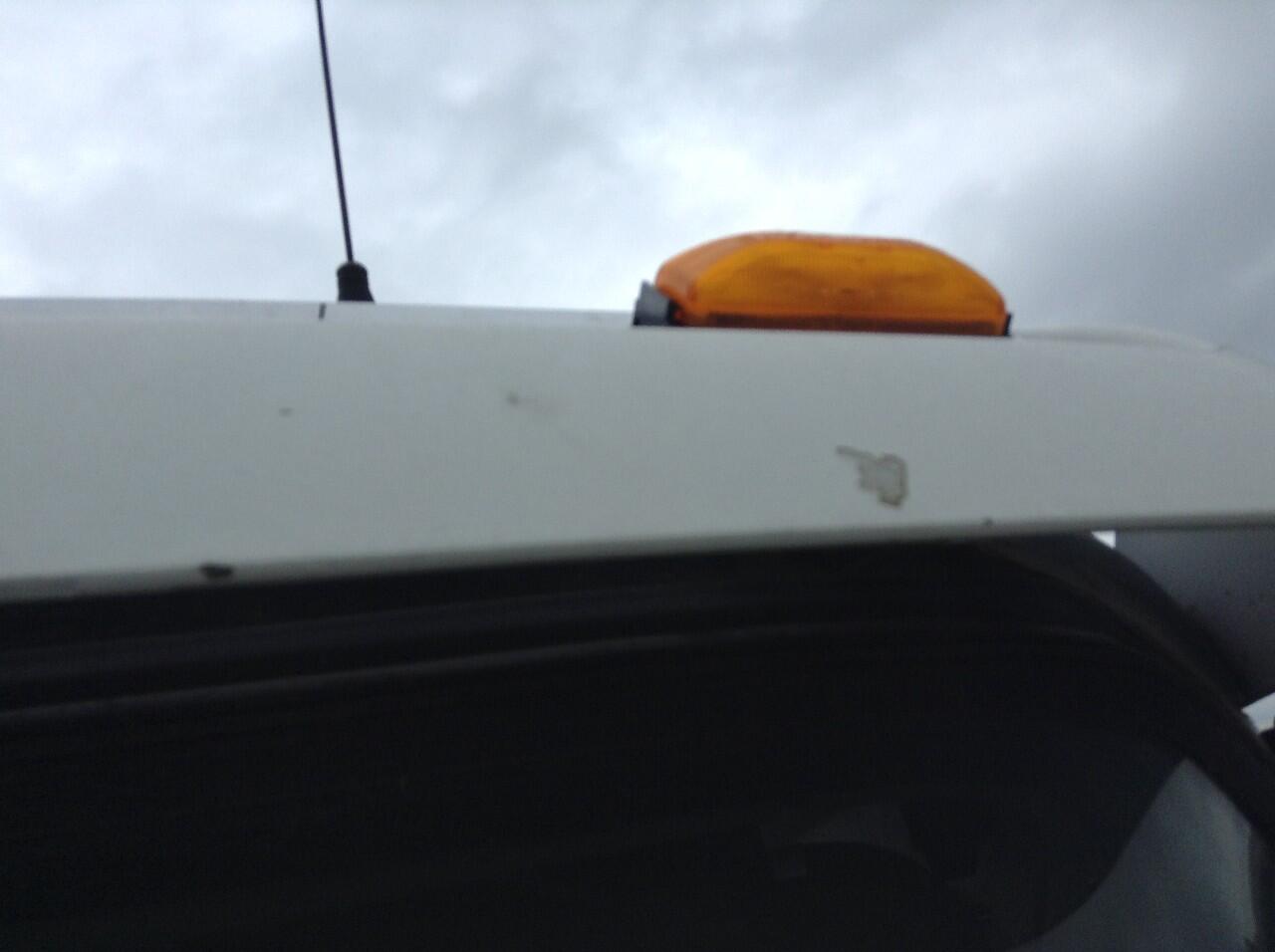 Kenworth T800 Sun Visor (Exterior) in Spencer, IA 24505253